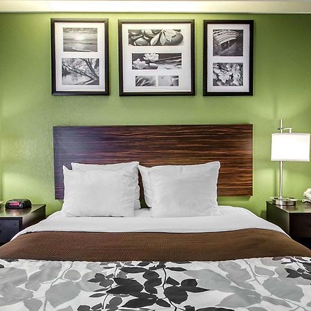 Sleep Inn Louisville Airport & Expo Exterior photo