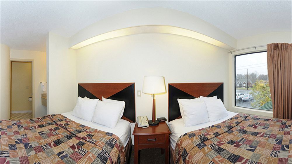 Sleep Inn Louisville Airport & Expo Exterior photo