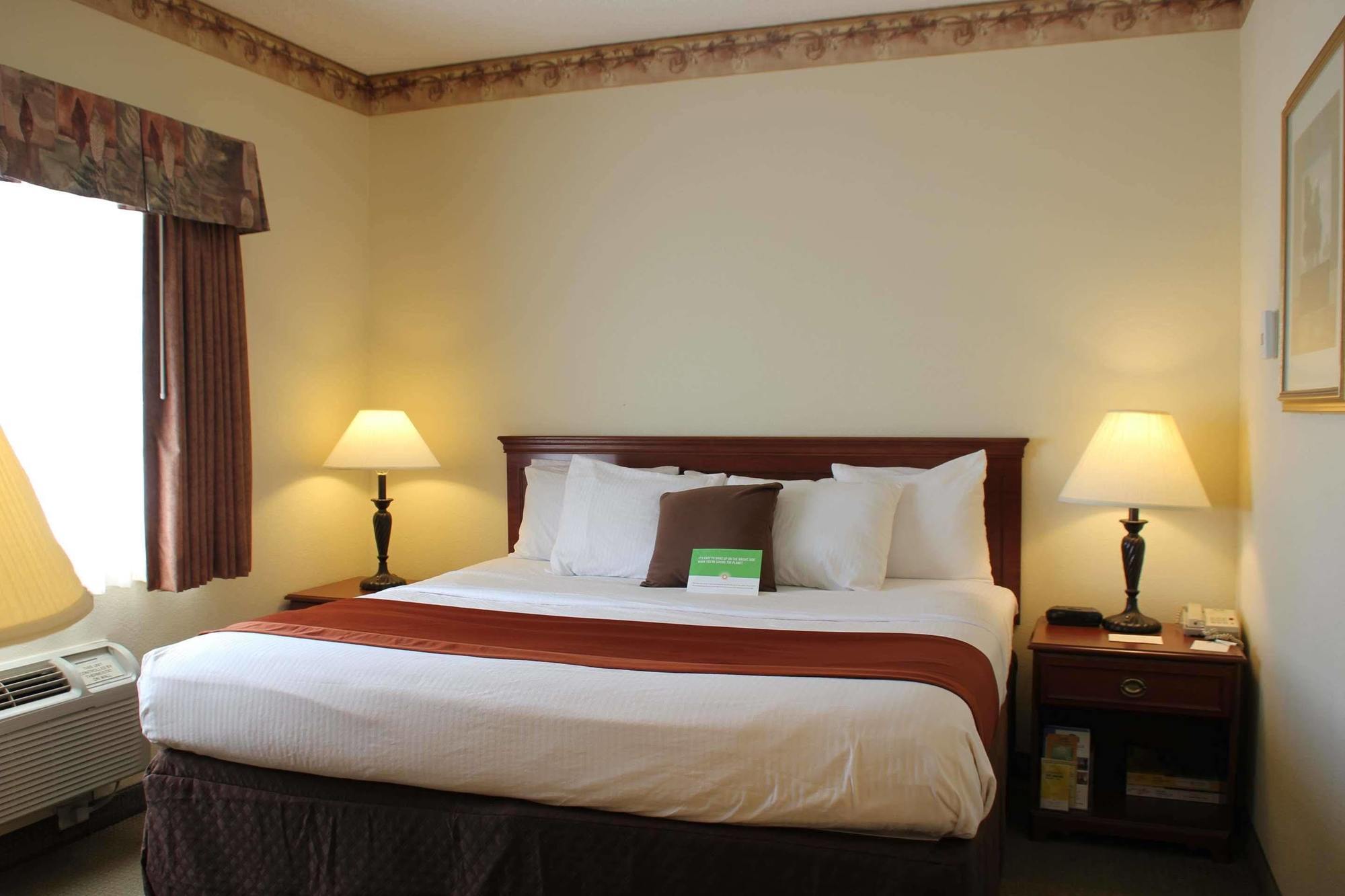 Sleep Inn Louisville Airport & Expo Exterior photo